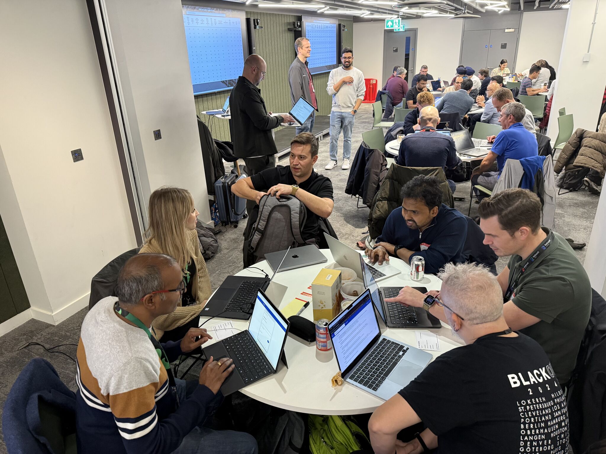 Teams hacking at Build with AI London
